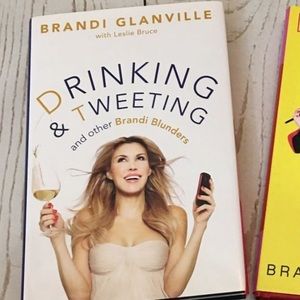 Brandi Glanville Drinking & Tweeting